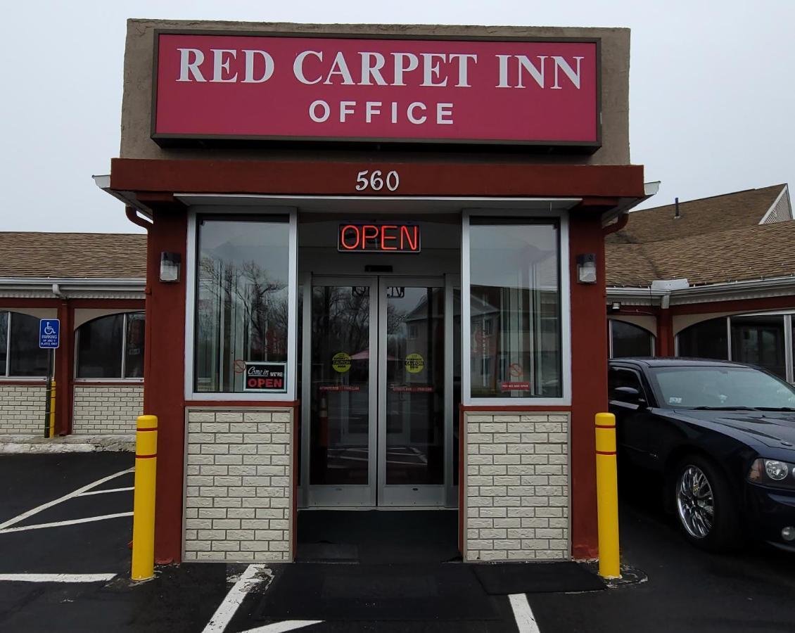 Red Carpet Inn Уест Спрингфийлд Екстериор снимка