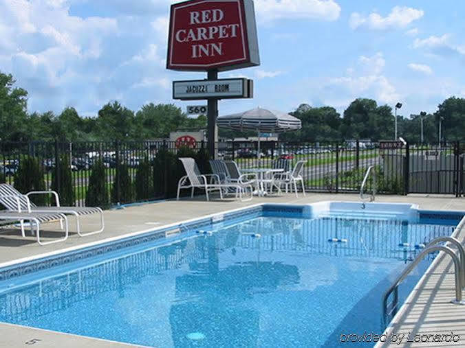 Red Carpet Inn Уест Спрингфийлд Съоръжения снимка